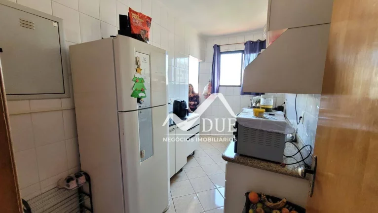 Imagem 2 VAGAS DEMARCADAS, 2 dormitórios à venda por R$ 530.000 - Campo Grande - Santos/SP