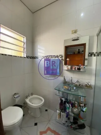 Imagem Casa á venda em Cambezinho