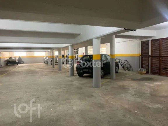 Imagem Apartamento 98M², 2Q, 1 Suíte, 2 Banheiros, 1 Vaga, Salão de Festas, Armários, Ventilador de Teto.