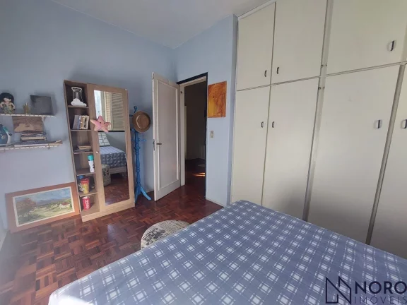 Imagem CASA 3 DORMITÓRIOS (1 SUITE) 4 VAGAS NA TRAV. DOMINGOS TREVISAN-CENTRO