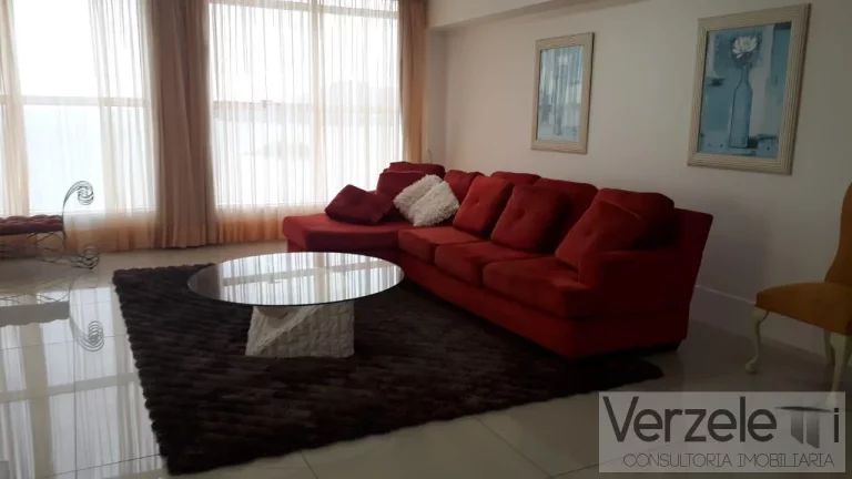 Imagem Apartamento para Temporada em Balneário Camboriú / SC no bairro Centro