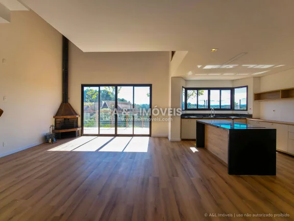 Imagem Residência 4 Suítes Nova com Vista Panorâmica em Condomínio Fechado Capivar
