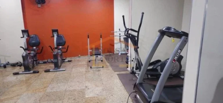 Imagem Apartamento espaçoso, 3 dormitórios, sendo 1 suíte com closet ou opção de quarto auxiliar, sala...