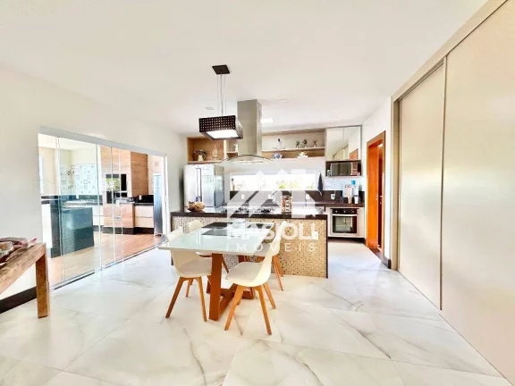 Imagem Casa luxuosa, aconchegante e mobiliada