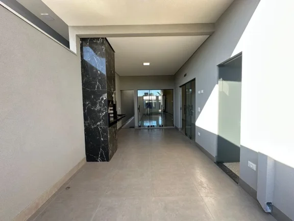 Imagem Casa de Alto Padrão com Piscina à Venda no Rita Vieira