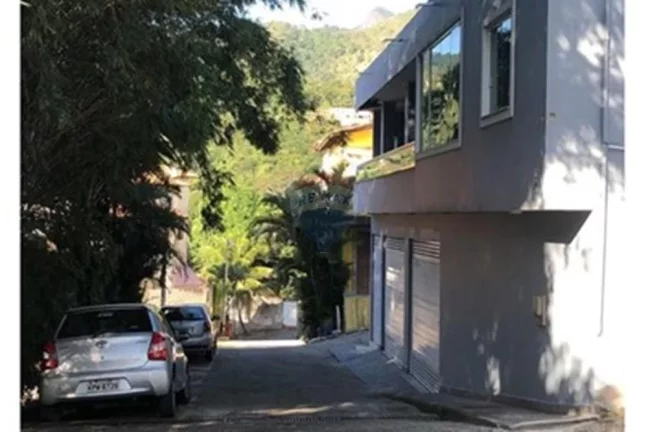 Imagem Casa na Freguesia em Jacarepagua com 2 quartos