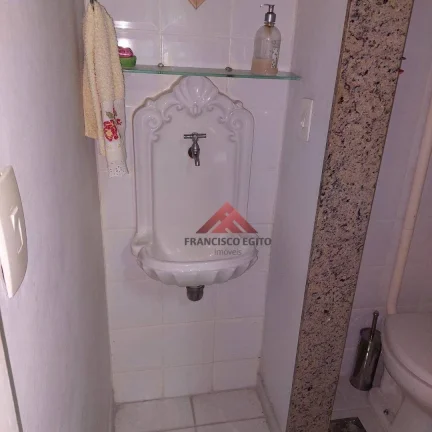 Imagem Apartamento com 2 dormitórios à venda, 60 m² por R$ 280.000,00 - Ingá - Niterói/RJ