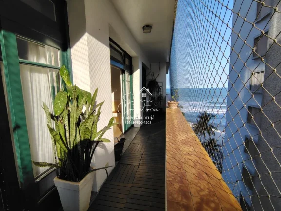 Imagem Apartamento frente mar com linda vista lateral de 2 Quartos em Pitangueiras, Guarujá-SP: 2 Salas, 2 Banheiros, 1 Vaga de Garagem, 75m².