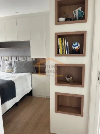 Imagem Apartamento 79 m², com 2 dormitórios, sendo 1 suite, com possibilidade de um 3 dormitório, sala p...
