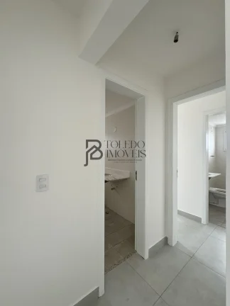 Imagem Apartamento de 3 Dormitórios com 1 Suíte no Canto do Forte - Praia Grande