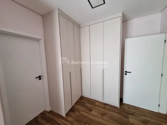 Imagem A casa perfeita para você que busca por conforto e sofisticação!
Dotado de excelente acabamento e...