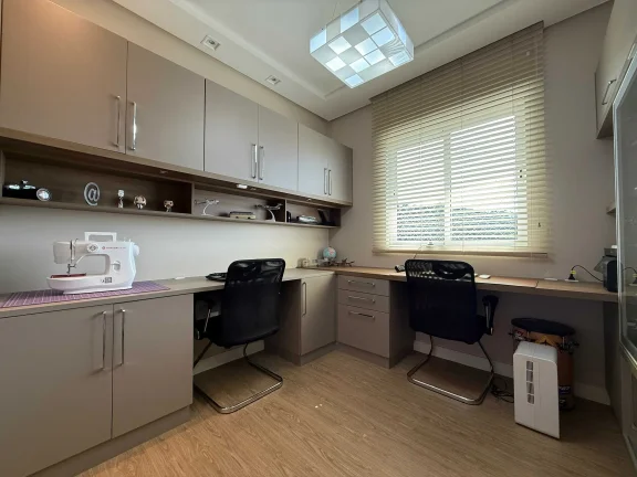Imagem Apartamento mobiliado 3 dormitórios sendo 1 suíte 2 vagas no Bairro Fazenda - Itajai/SC
