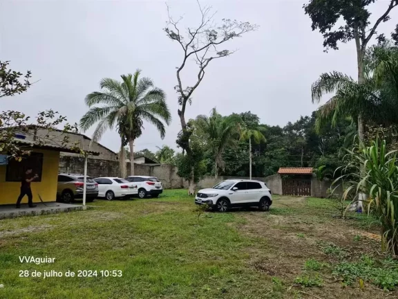 Imagem chacara com 3 dormitórios, piscina em Itanhaém