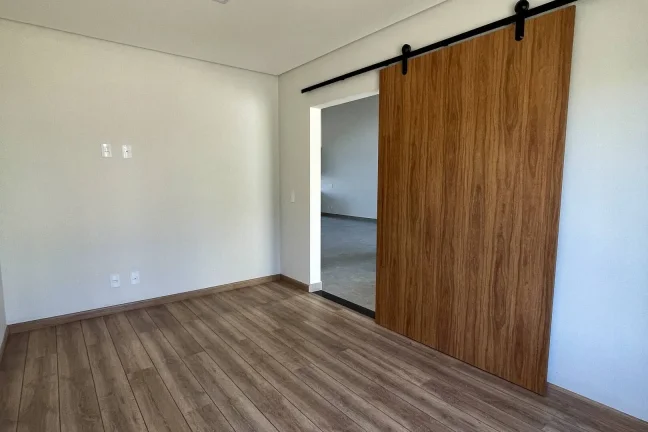 Imagem CASA TÉRREA NO EUROVILLE 2 – BRAGANÇA PAULISTA/SP
