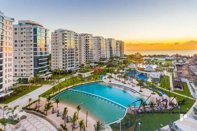 Imagem Apartamento 4 ou + dormitórios para Venda em Itajaí / SC no bairro Praia Brava de Itajaí