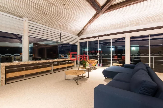 Imagem Casa com 5 dormitórios à venda, 431 m² por R$ 3.200.000 - Village de Búzios - Armação dos Búzios/RJ