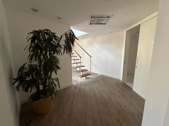 Imagem Sala Comercial para Alugar, 256 m² em Leblon - Rio De Janeiro