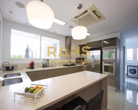 Imagem Requinte, Conforto e Segurança, Você Encontra Nessa Excepcional Residência de Alto Padrão em Con...