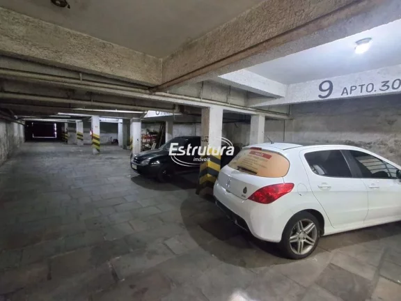 Imagem Apartamento 4 dormitórios com dependência e box de garagem. Ótima localização no