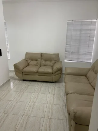 Imagem "Cansado de viver apertado e inseguro? Descubra essa raridade com terreno gigante e estilo!"