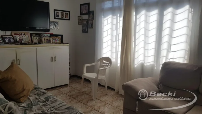 Imagem Casa no bairro Guanabara - Joinville