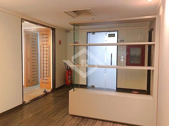 Imagem Centro Aluga-se Andar Exclusivo Mobiliado 242m2