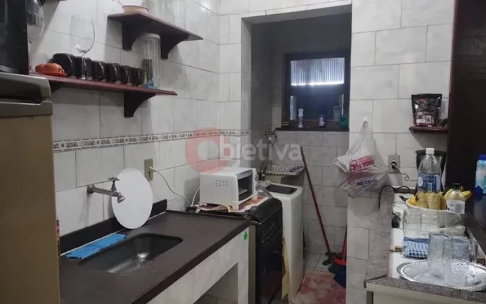 Imagem Excelente apartamento para venda com mobília no Parque Burle em Cabo Frio.