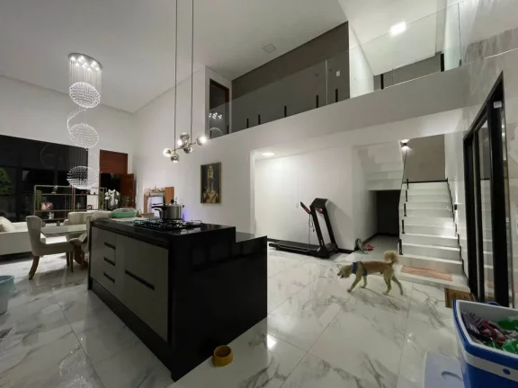 Imagem Casa à venda no Mosqueiro: 3/4 com suíte, posição Norte, 4 vagas de garagem - Confira!
