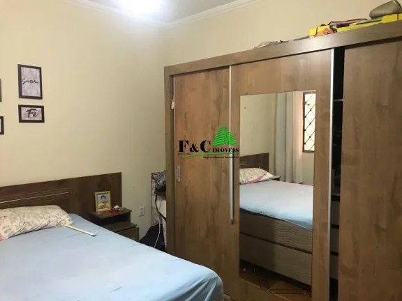 Imagem Casa para Venda em Limeira, Jardim Boa Vista, 4 dormitórios, 1 banheiro, 2 vagas