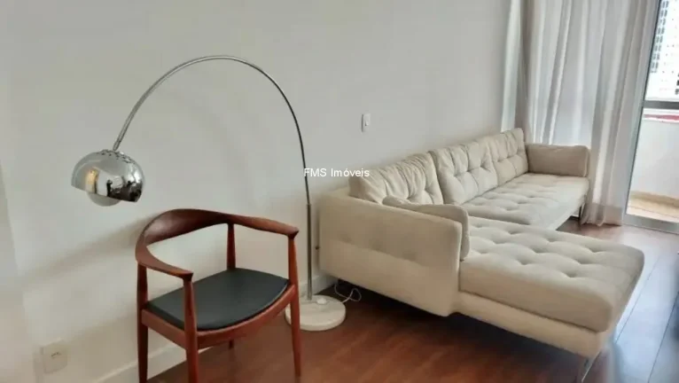 Imagem Apartamento à venda na Vila Nova Conceição em SP: 2 quartos, 1 suíte, 1 sala, 2 vagas de garagem!