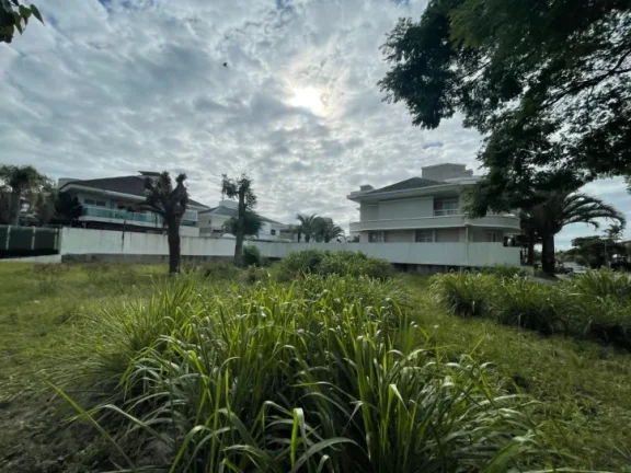 Imagem Terreno à venda, 598 m² - Jurerê Internacional - Florianópolis/SC