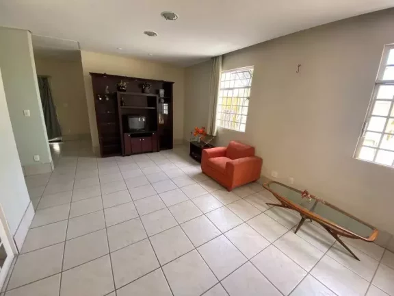 Imagem Casa à venda, 3 quartos, 1 suíte, 4 vagas, Minascaixa - Belo Horizonte/MG