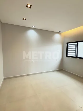 Imagem Casa à venda no Cond. Buona Vita com 04 quartos, sendo 03 suítes, PETROLINA - PE