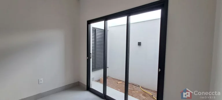Imagem Casa Moderna com Piscina à Venda no Jardim Panorâmico em Patos de Minas – 3 Quartos e Acabamento de Alto Padrão