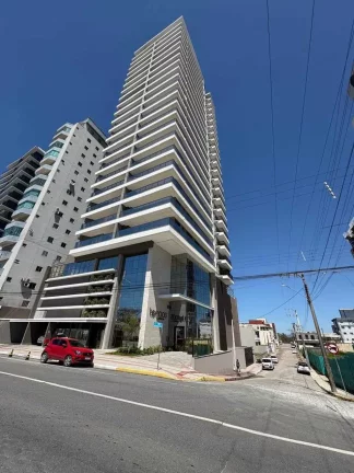 Imagem Apartamento com 3 suítes e 2 vagas de garagem em Piçarras/SC