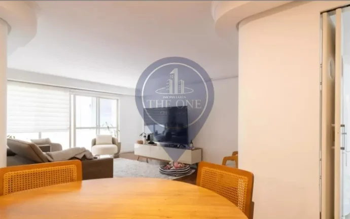 Imagem Apartamento para locação na Vila Olímpia, São Paulo-SP: 3 quartos, 1 suíte, 2 salas, 2 banheiros, 2 vagas de garagem, 121m².