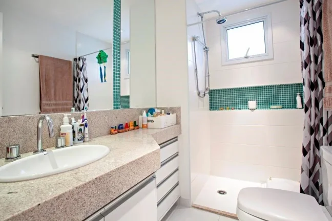 Imagem Apartamento 258M², 3Q, 3 Suítes, 2 Salas, 5 Banheiros, 4 Vagas, Varanda Gourmet, Academia, Piscinas, Churrasqueira, Salão de Festas e Jogos, Depósito.