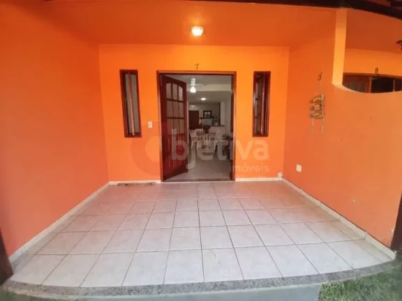 Imagem Casa com 2 dormitórios à venda, 100 m² por R$ 550.000,00 - Peró - Cabo Frio/RJ
