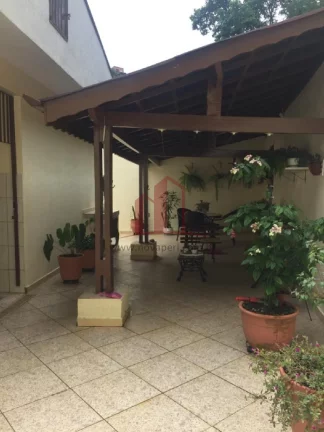 Imagem Imperdível casa à venda em Franco da Rocha-SP, bairro Companhia Fazenda Belém: 3 quartos, 1 suíte, 2 salas, 1 banheiro, 4 vagas, 253,70m²