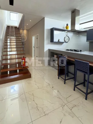 Imagem Casa à venda no Iate Clube com 3 suítes, uma com closet, gourmet, PETROLINA - PE