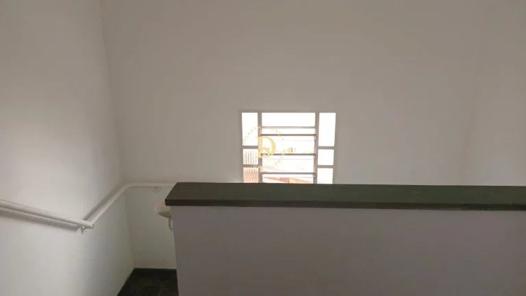 Imagem Casa com 3 dormitórios - 107m² - Jardim das Indústrias, SJC - SP