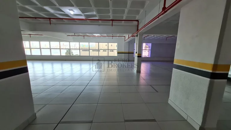 Imagem Apartamento com 3 suítes à venda no edifício Infinity Cost