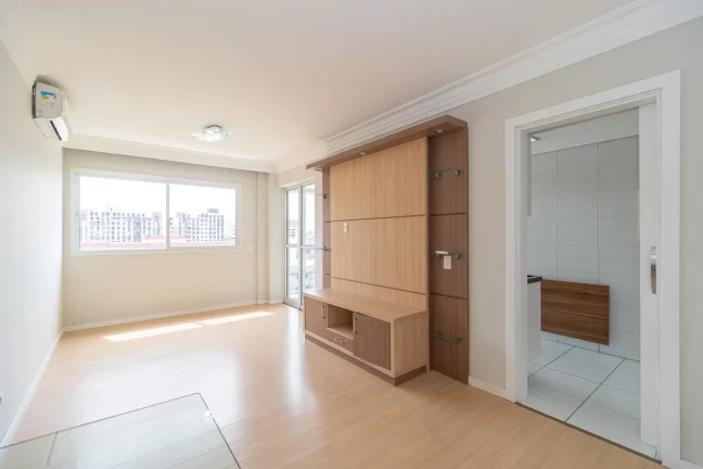 Imagem Apartamento de 2 quartos no bairro Rebouças