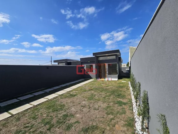 Imagem Casa com 2 dormitórios à venda, 61 m² por R$ 330.000,00 - Vila do Peró - Cabo Frio/RJ