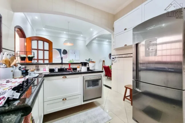 Imagem Casa com Piscina e Churraqueira na Zona Sul