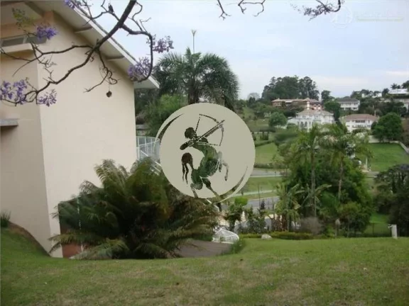 Imagem Casa a venda em condomínio fechado em Barueri