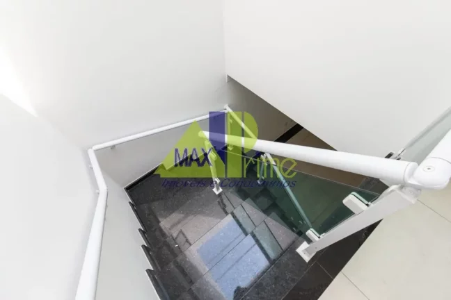 Imagem Residência Impecável à Venda em São Paulo - 3 Quartos, 1 Suíte, 2 Banheiros, 2 Vagas - Vila São Geraldo - 100 m²
