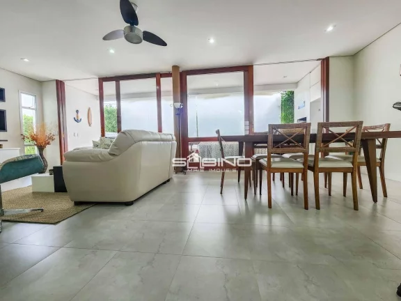 Imagem Belíssima casa de Villagio à venda com 4 Dormitórios sendo 2 suítes 232m² na Riviera de São Lourenço - Bertioga SP