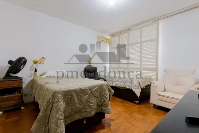 Imagem Apartamento na Avenida Angélica com 3 dormitórios (1 suíte) e 1 vaga, 196m²