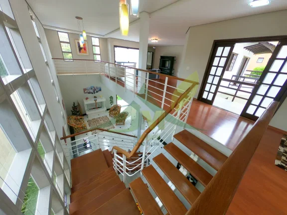Imagem Encantadora propriedade À Venda no Clube da Montanha em Atibaia SP